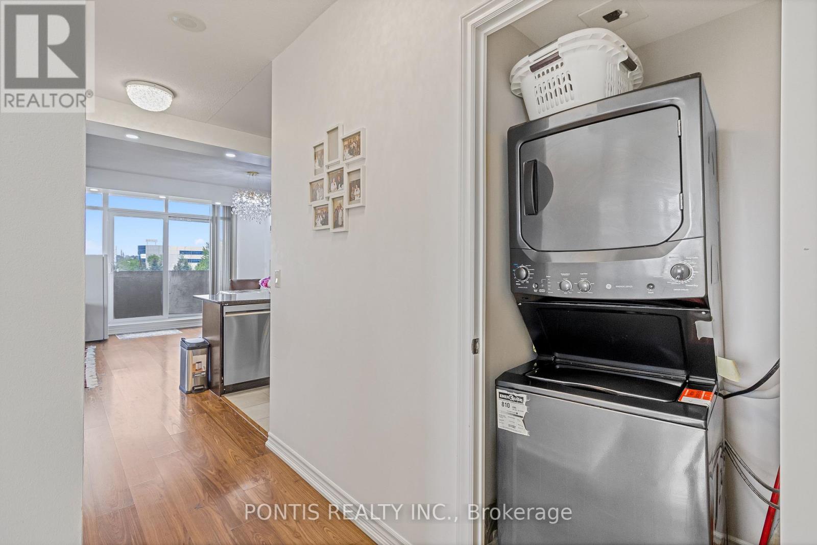 #412 9235 JANE STREET - 22