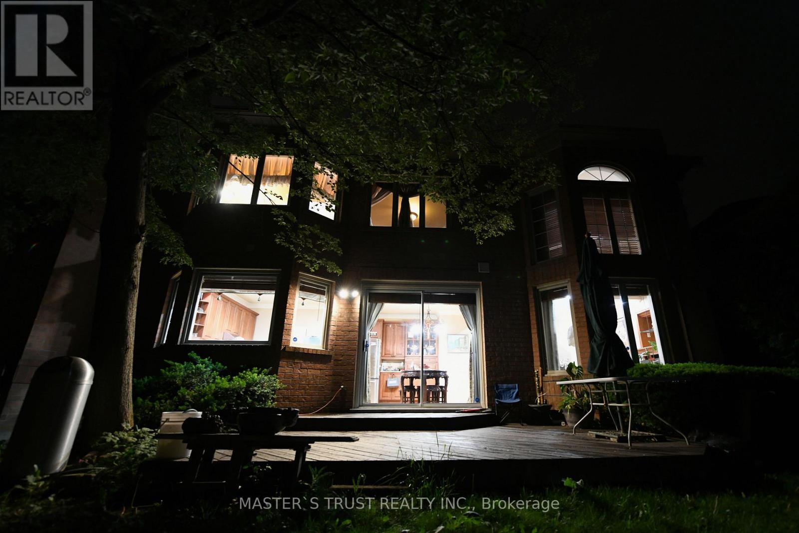 24 MAJESTIC DRIVE - 4