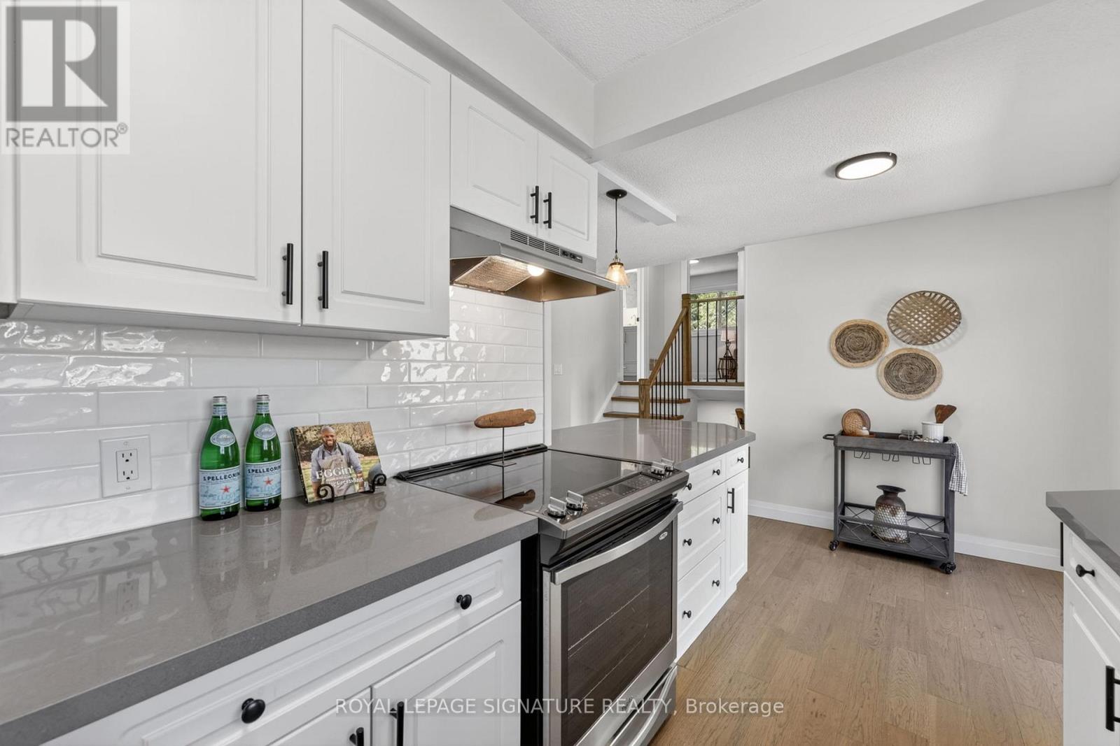 28 JANICE DRIVE - 5