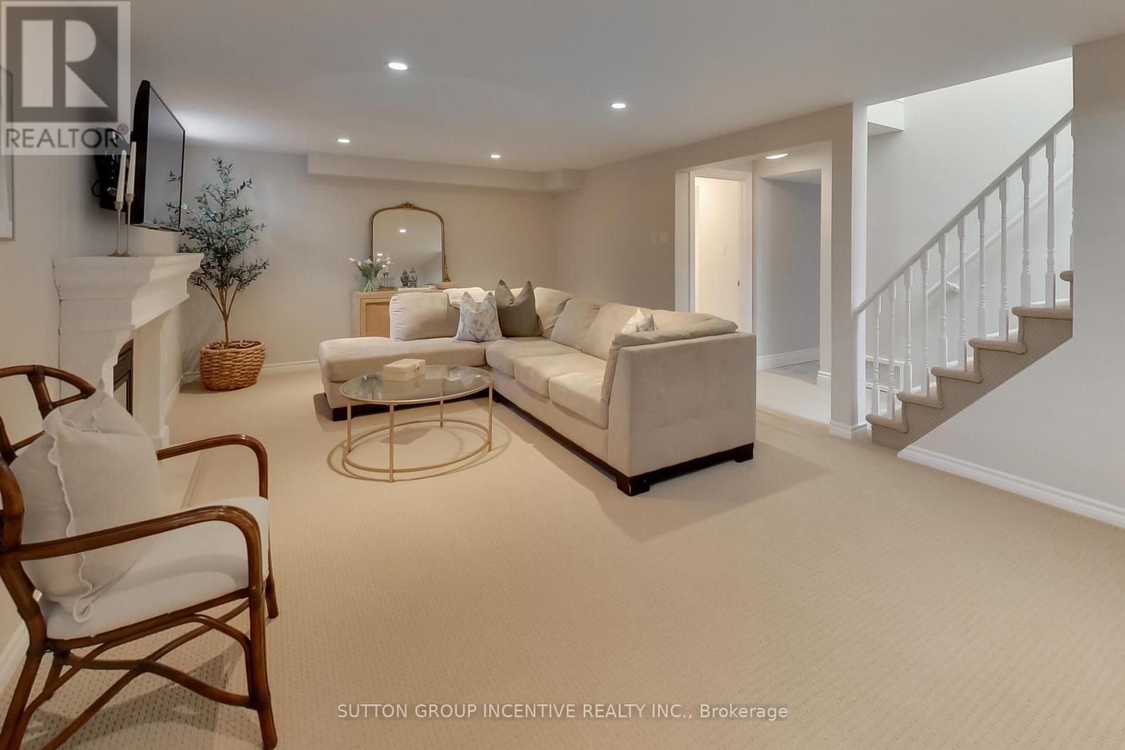 161 COLUMBIA ROAD - 21