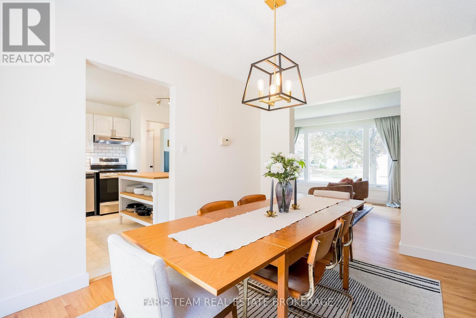 43 JEFFREY STREET - 11