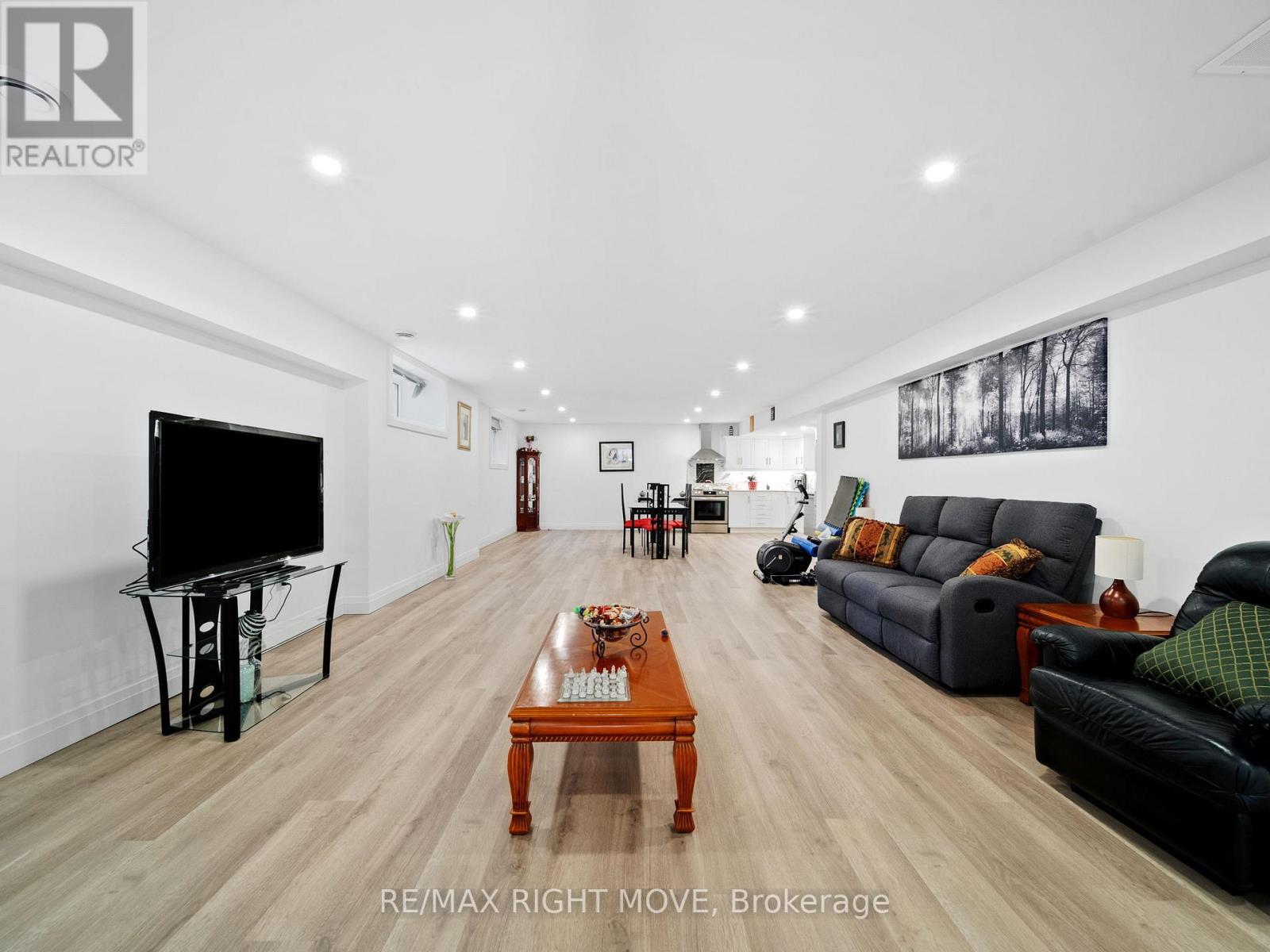 22 BELLEHUMEUR ROAD - 31