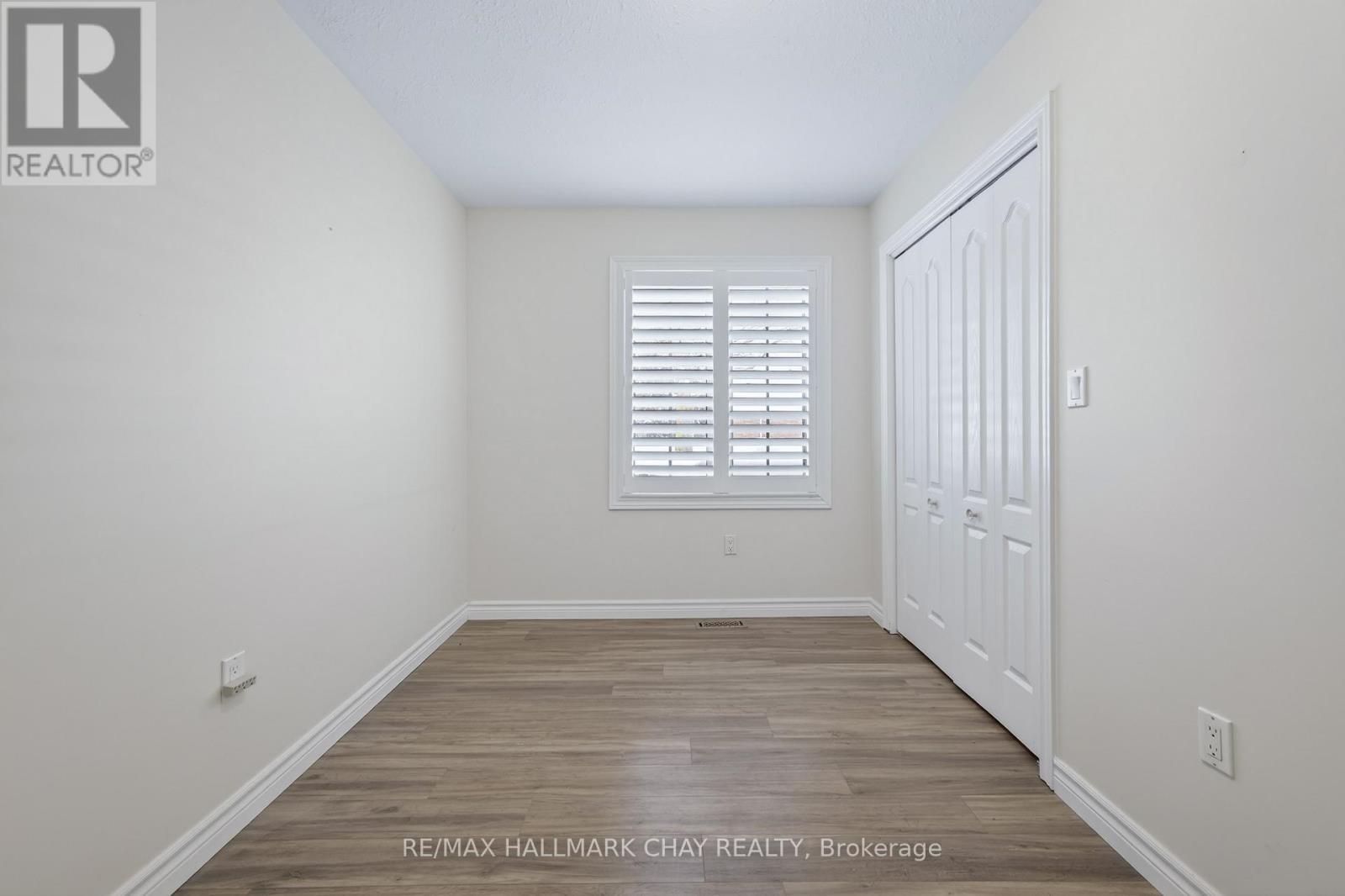 #11 275 HURON STREET - 25
