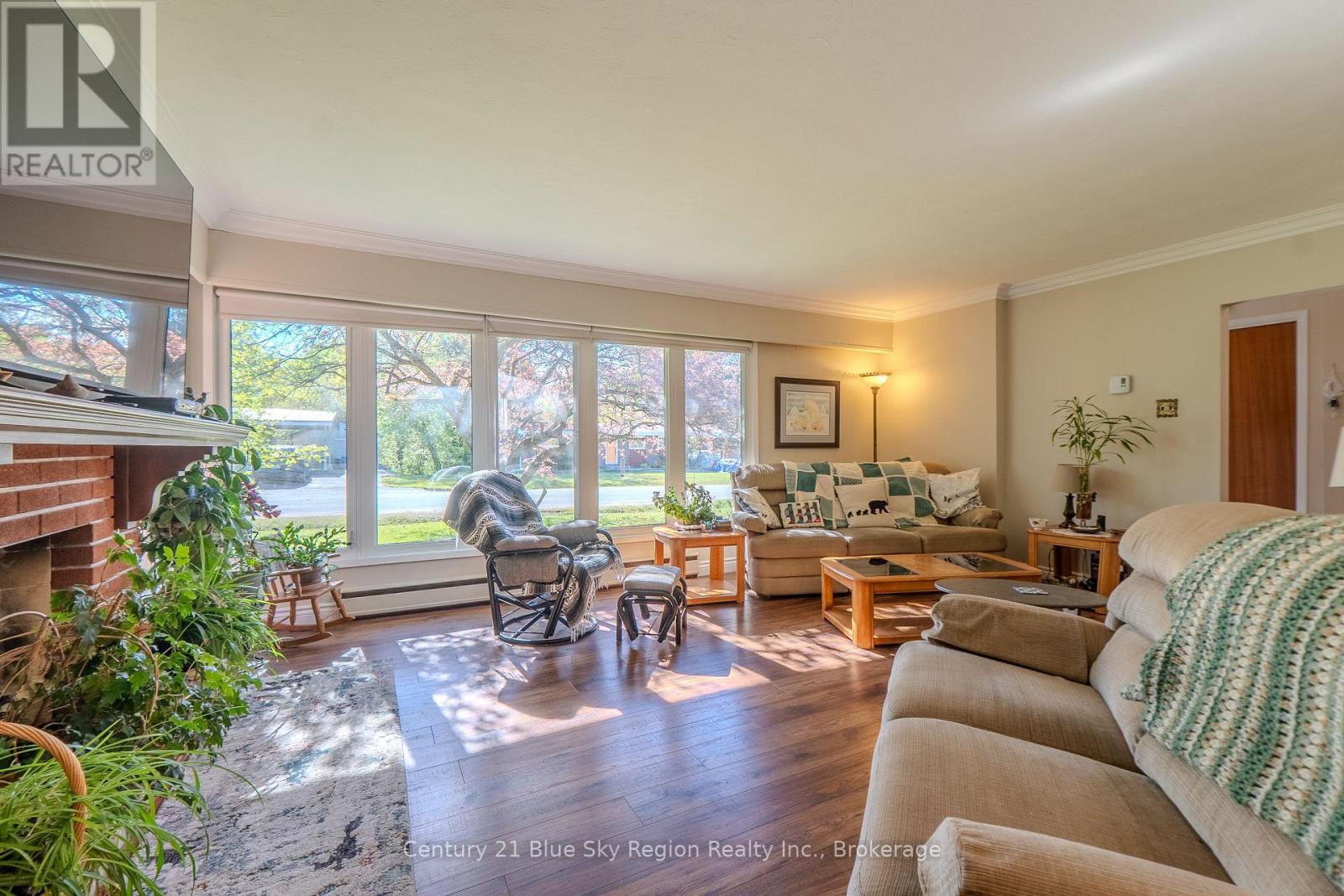 592 BIRCHWOOD ROAD - 6