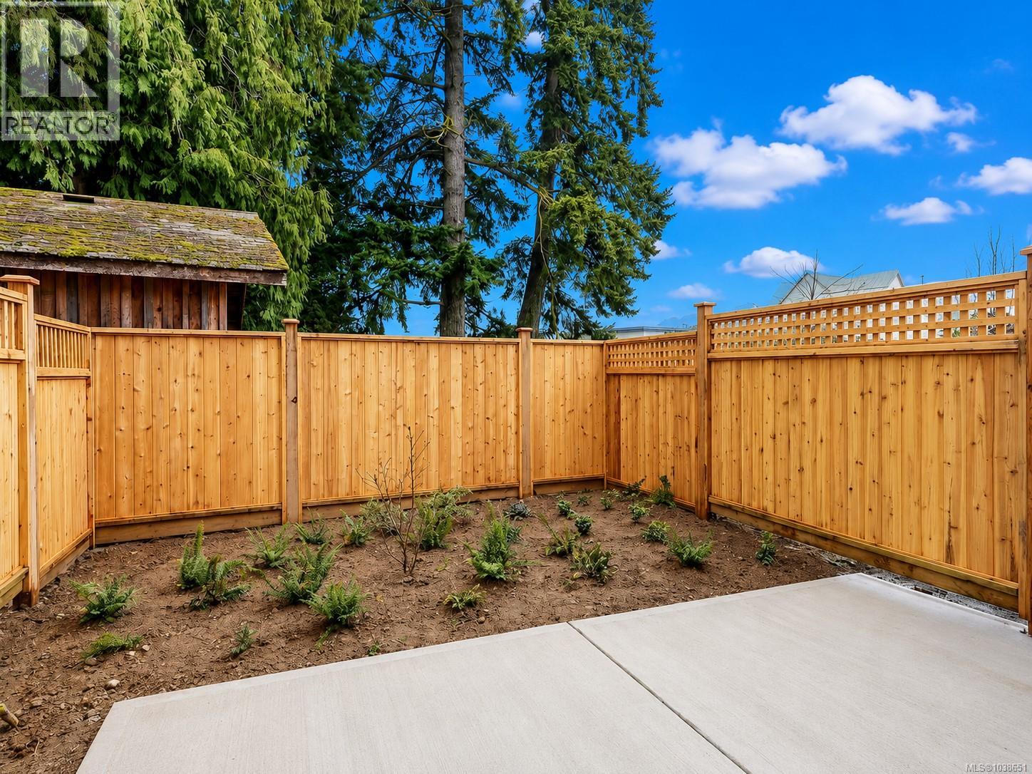 #111 960 Jenkins Ave - 32