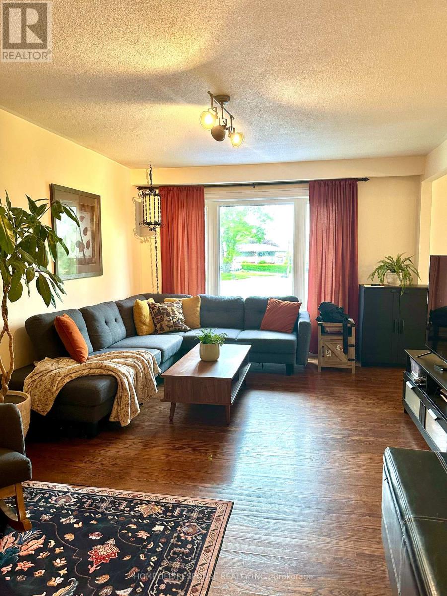 3430 HOMARK DRIVE - 12