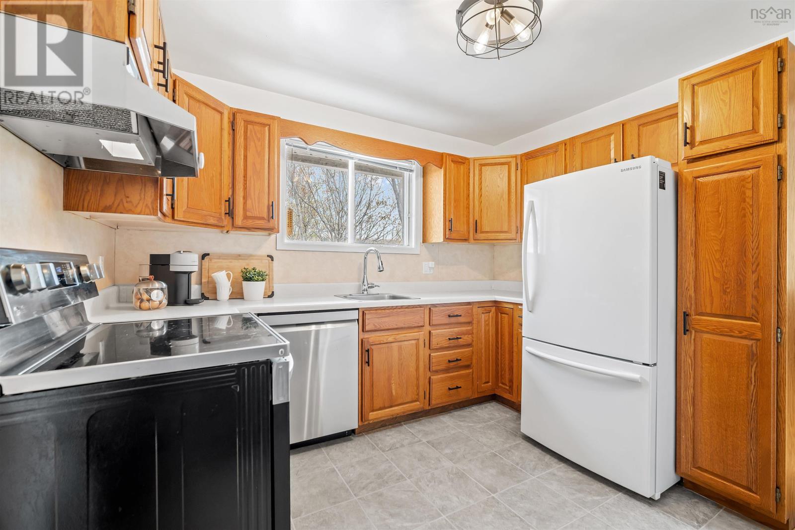 23 Meadowview Drive - 14