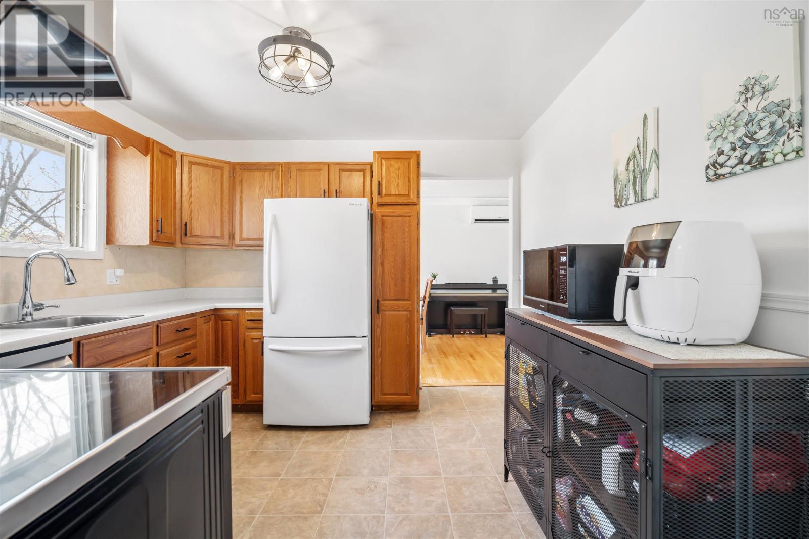 23 Meadowview Drive - 13