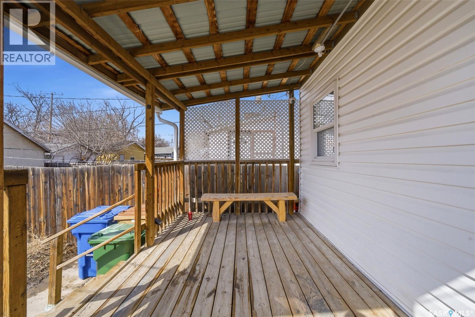 1578 Retallack STREET - 32