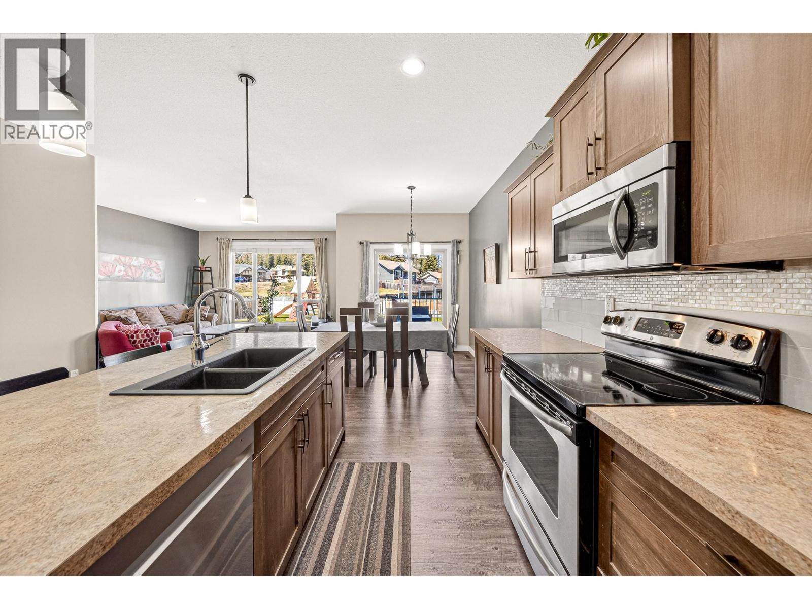 2309 FALCON Court - 4