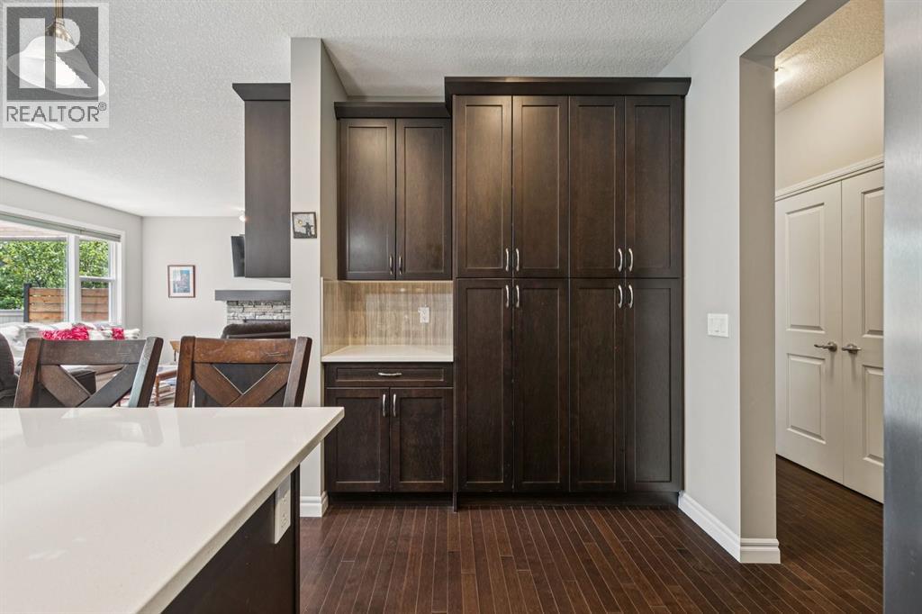 7 Cooperstown Place SW - 21