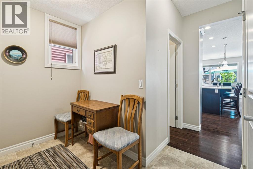 7 Cooperstown Place SW - 27