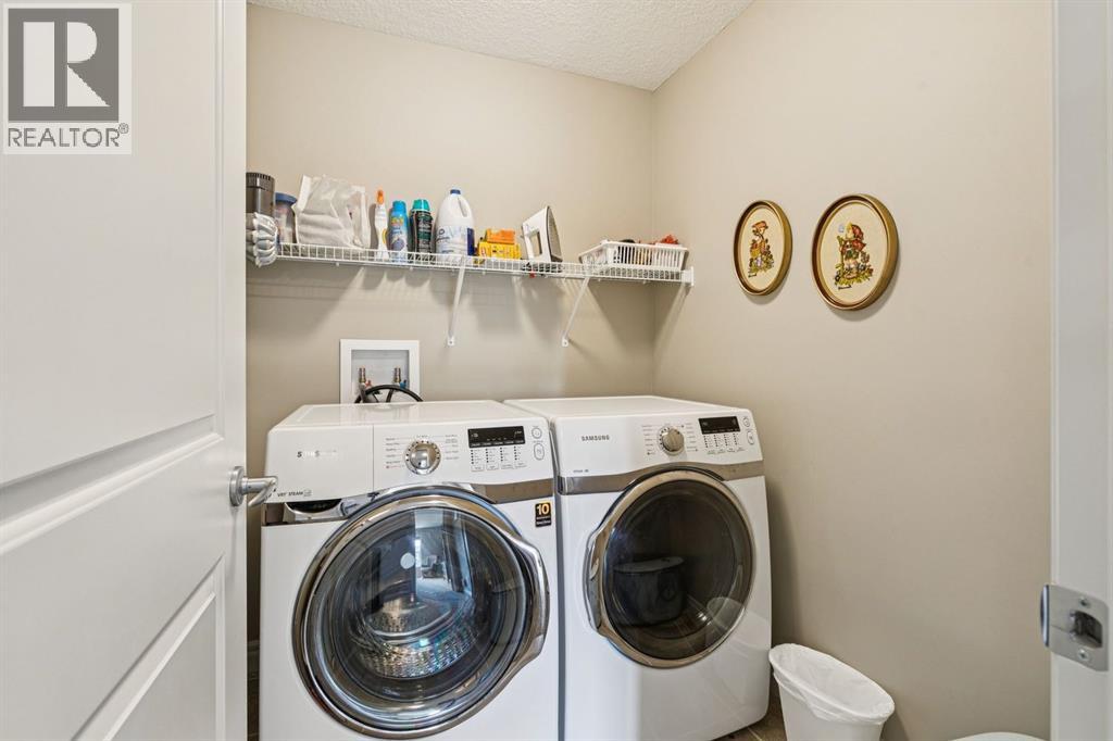 7 Cooperstown Place SW - 41