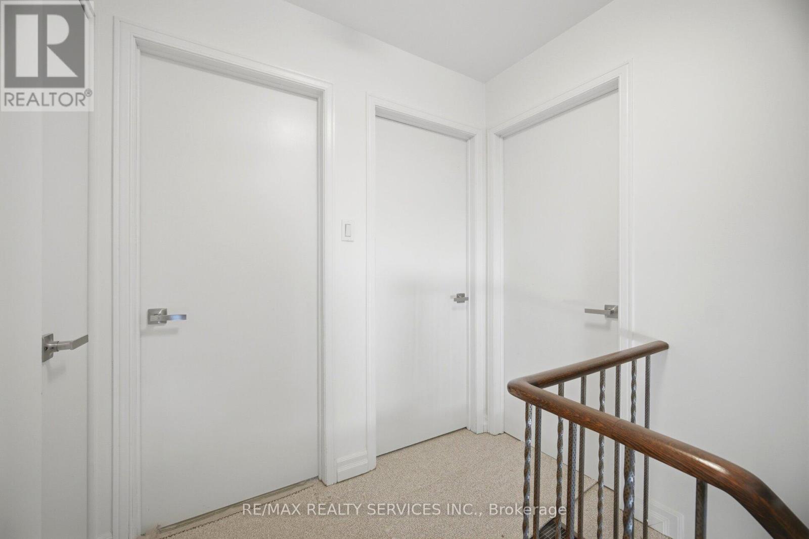 33 HESP DRIVE - 22