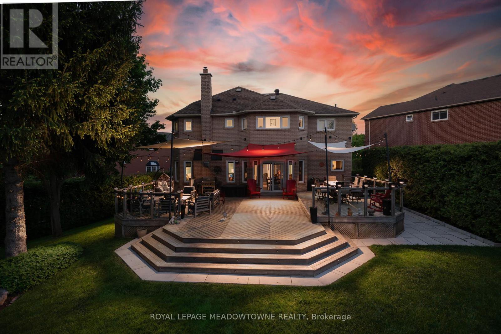 25 GOLLOP CRESCENT - 45