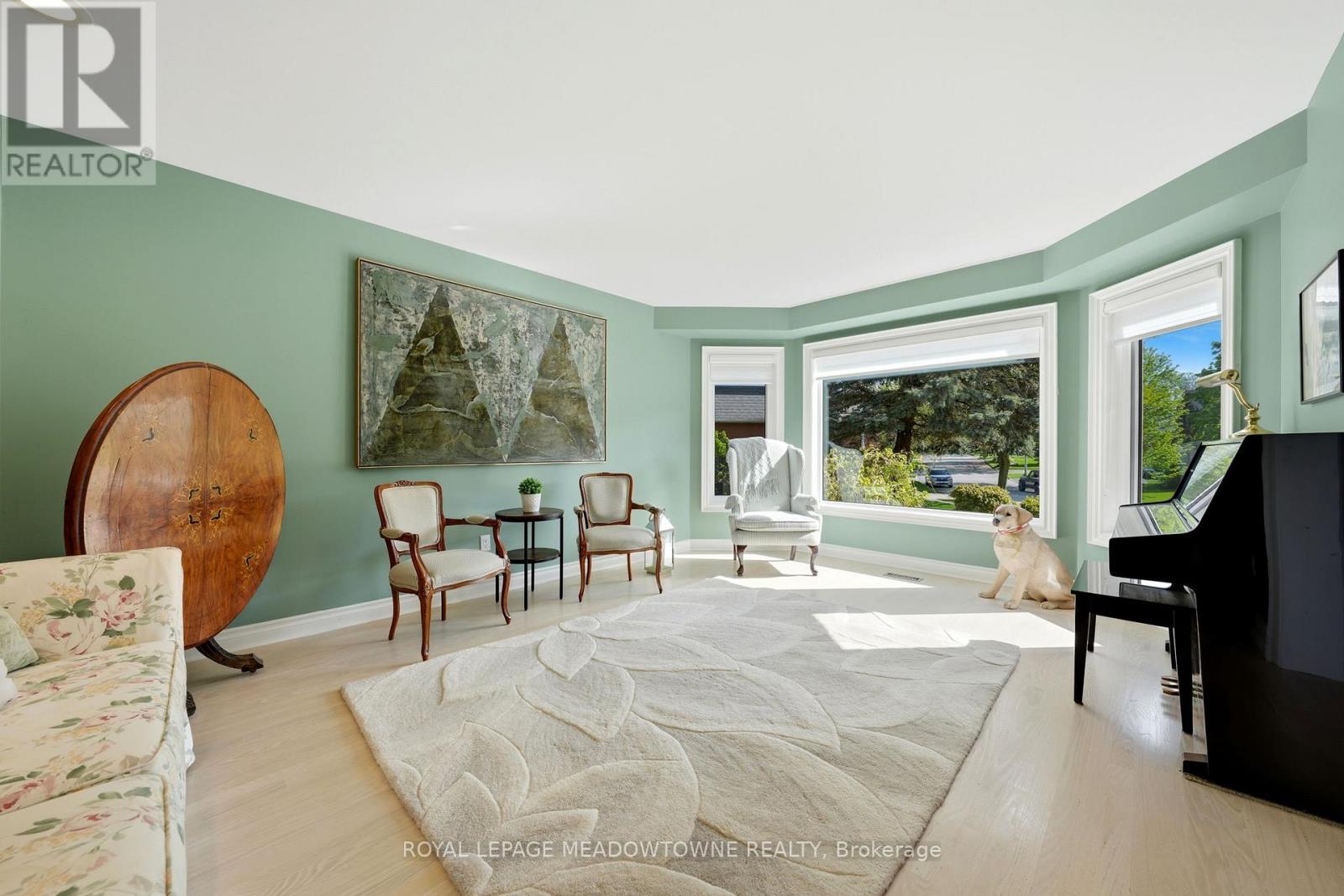 25 GOLLOP CRESCENT - 7