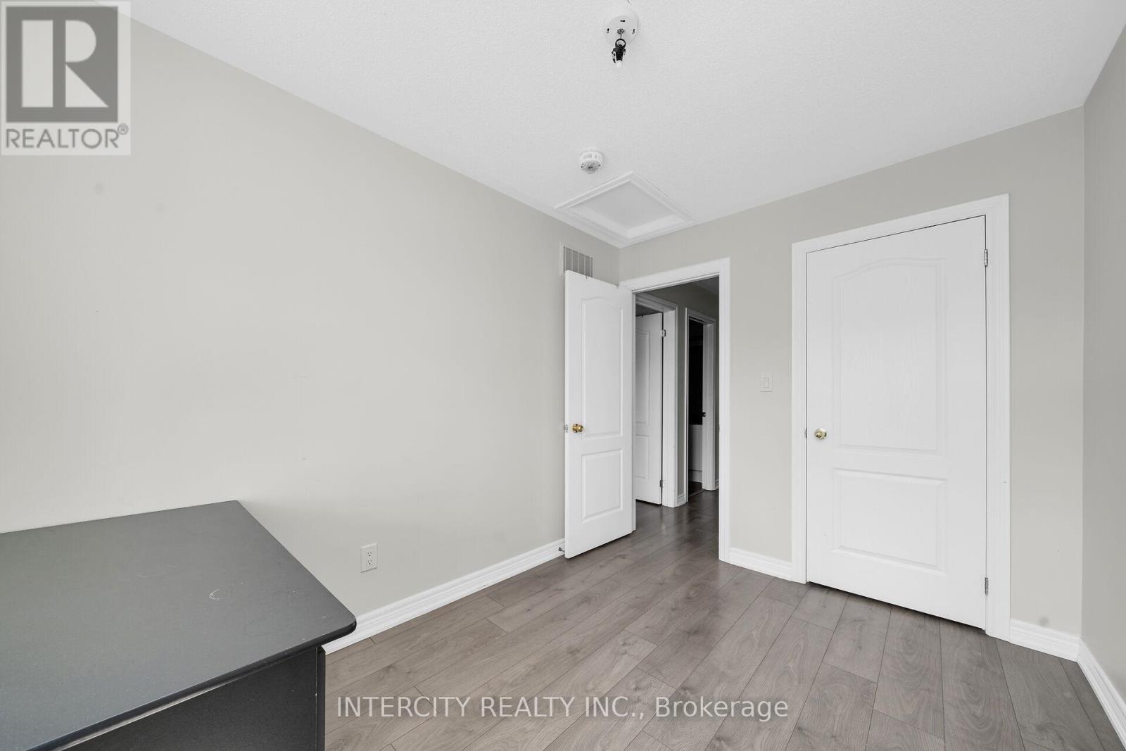 14 RABBIT RUN WAY - 24