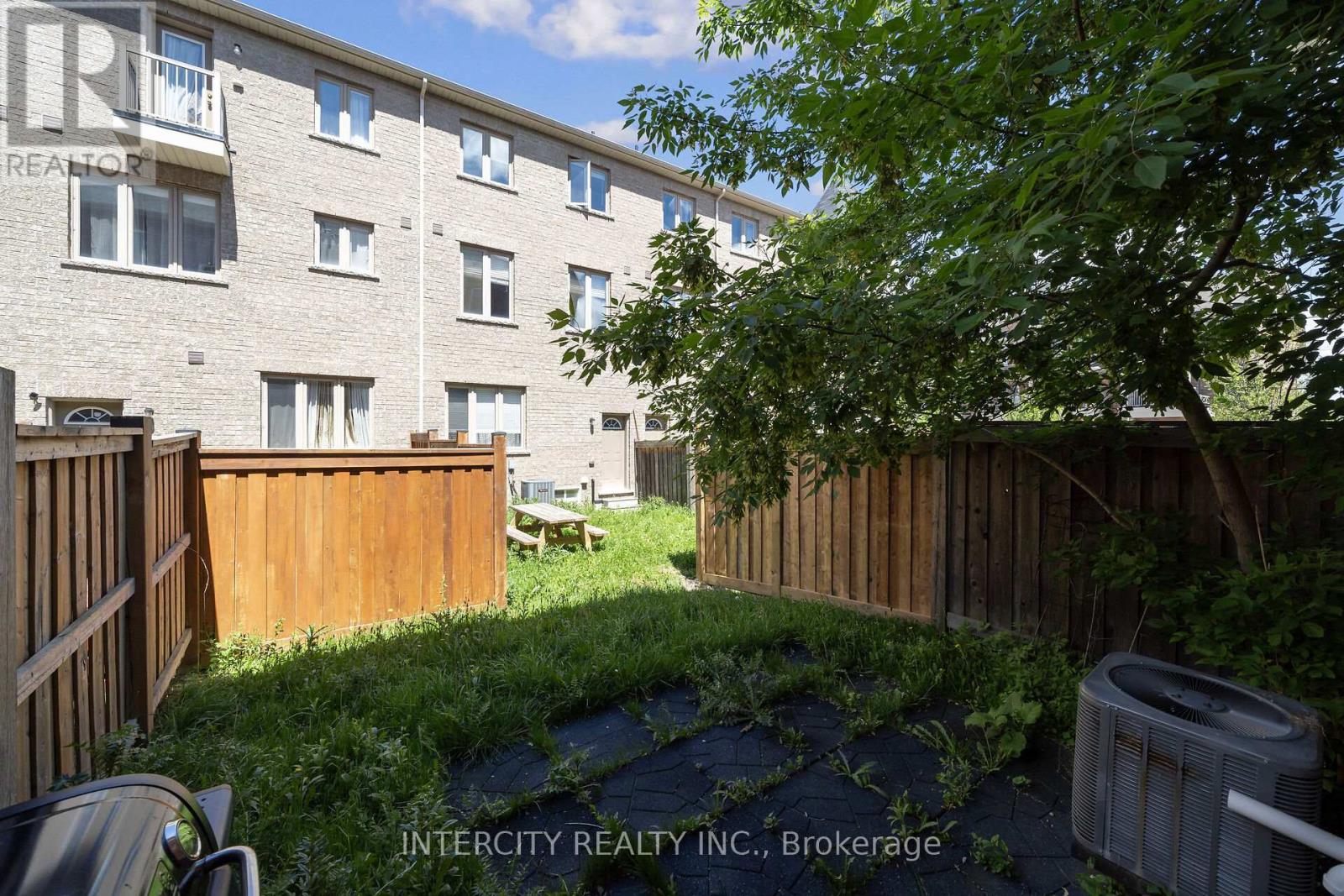 14 RABBIT RUN WAY - 29