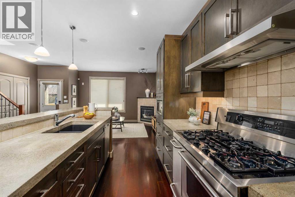 409 19 Avenue NE - 14