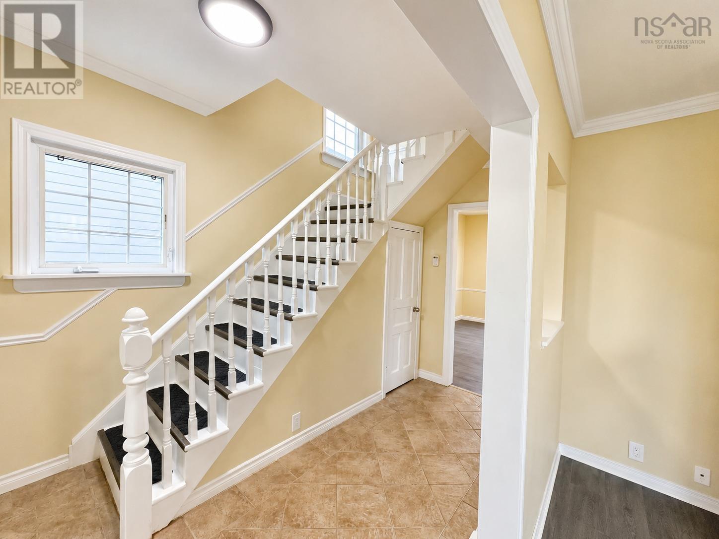 Property 20 of 43 of 446 Whitney Avenue