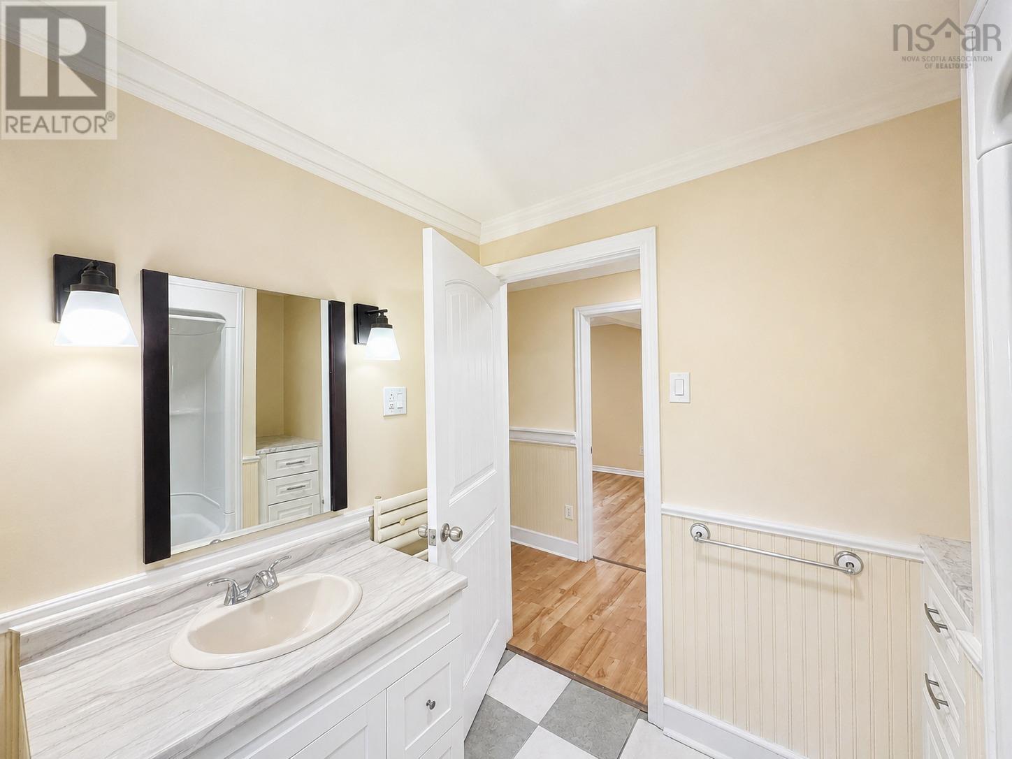 Property 23 of 43 of 446 Whitney Avenue