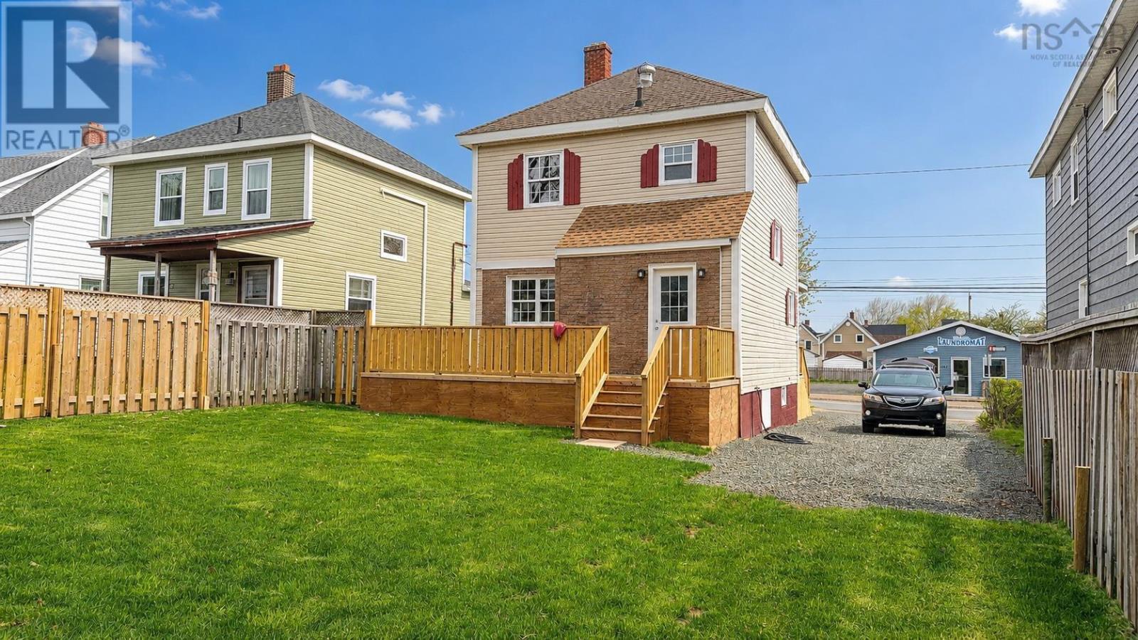 446 Whitney Avenue - 31