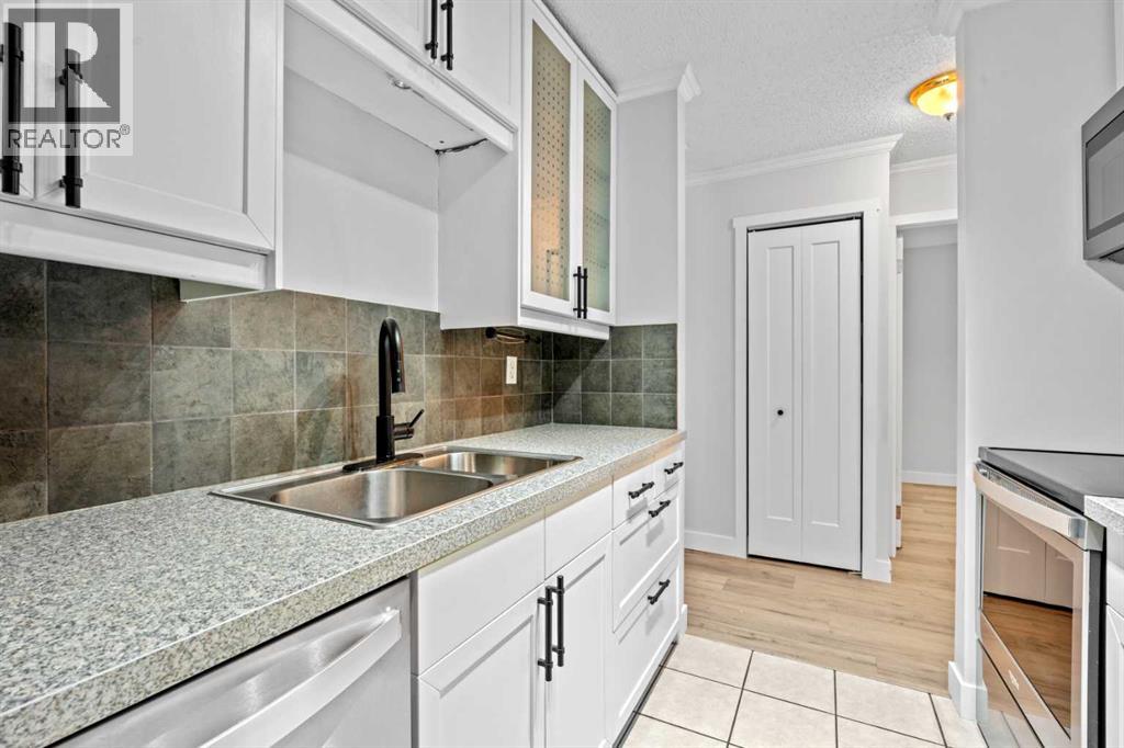 #201 732 57 Avenue SW - 19