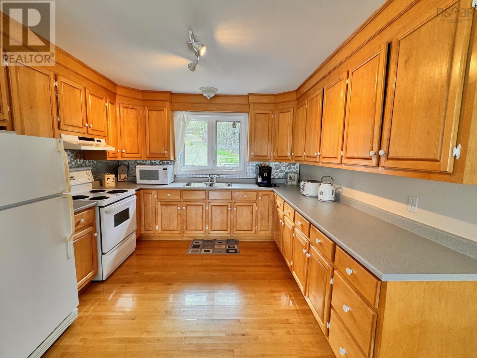Property 28 of 45 of 7212 Marble Mountain Road