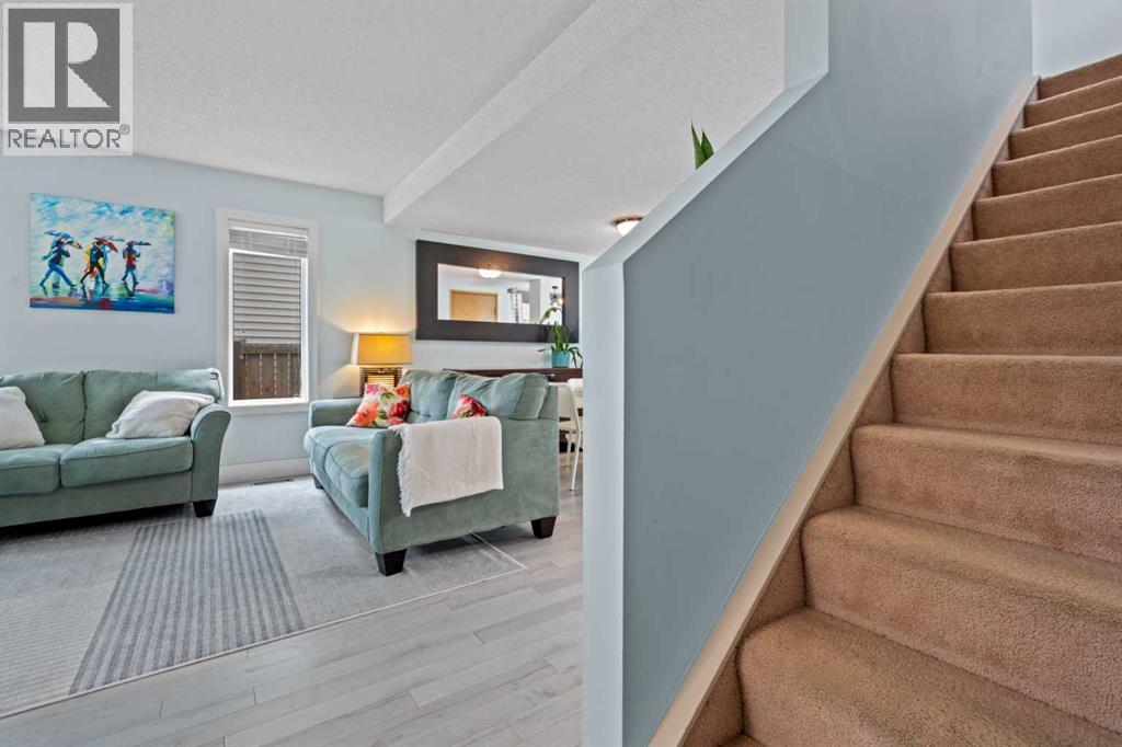 63 Falmere Way NE - 21