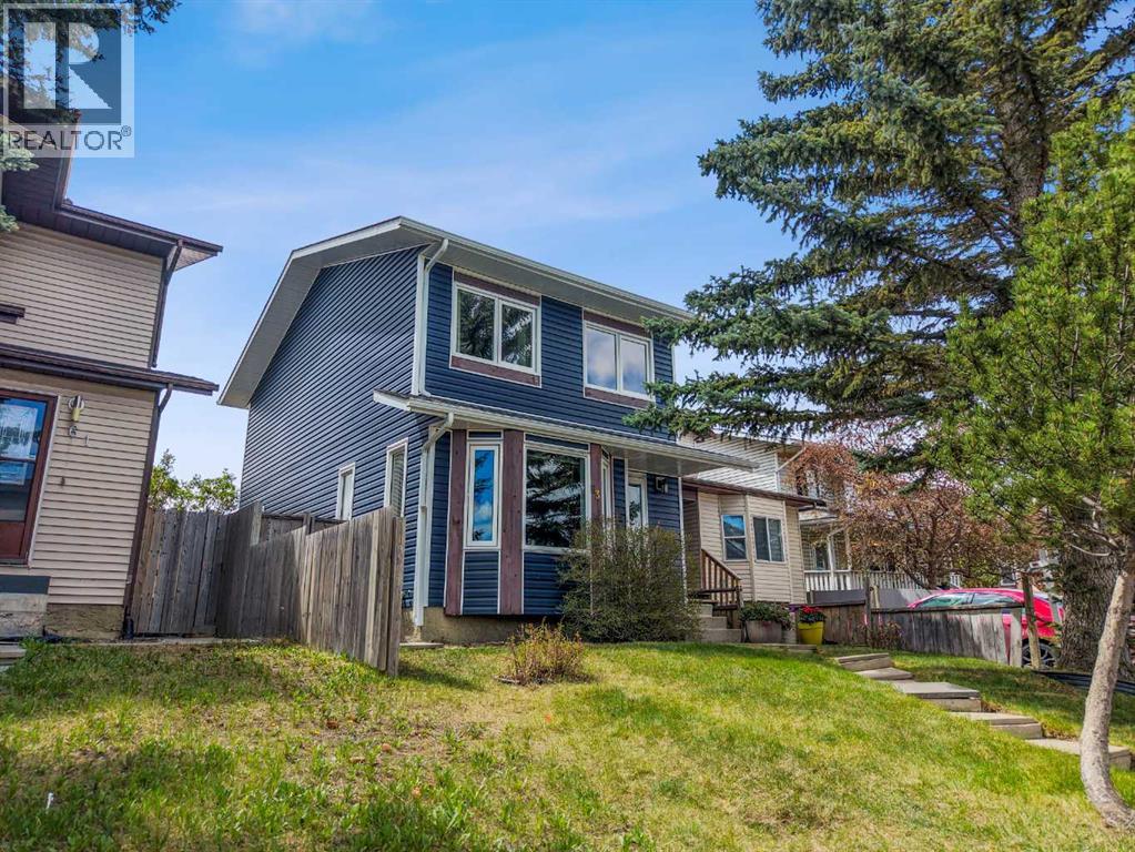 63 Falmere Way NE - 41
