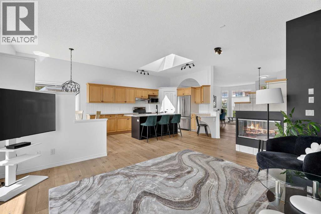18 Eagleview Place, Cochrane