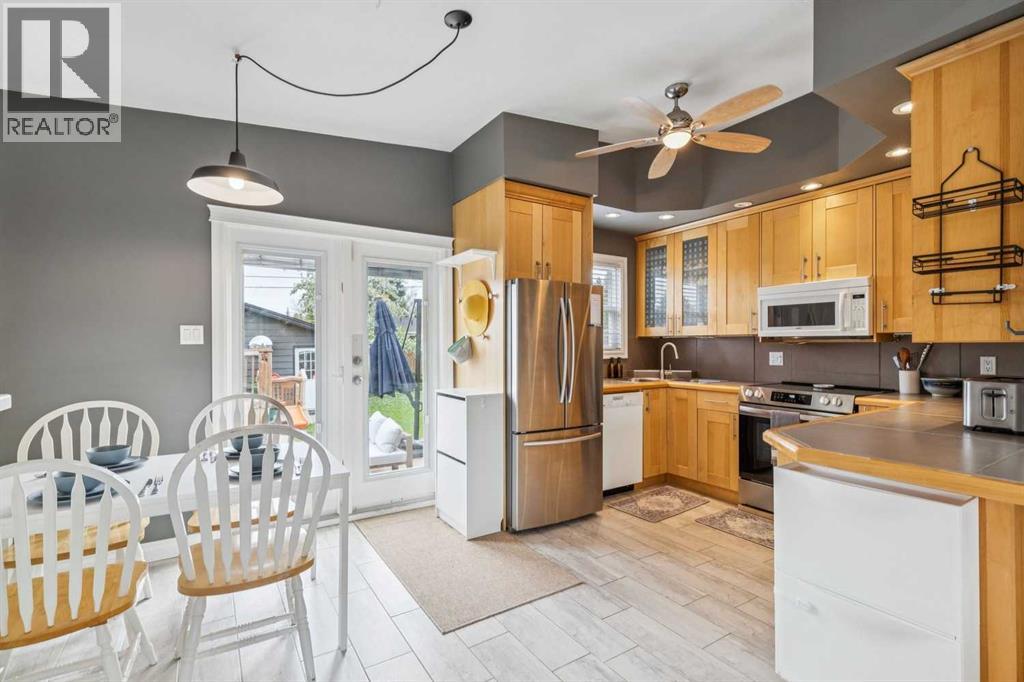 10651 Shillington Crescent SW - 15