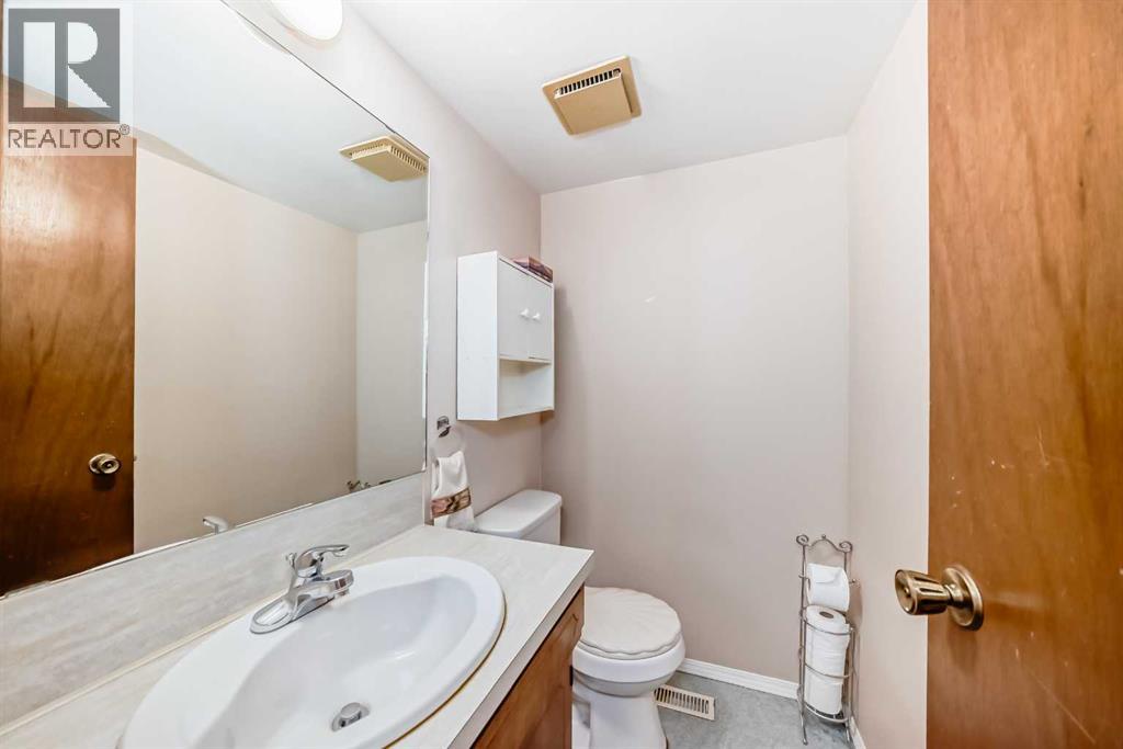 970 Berkley Drive NW - 8