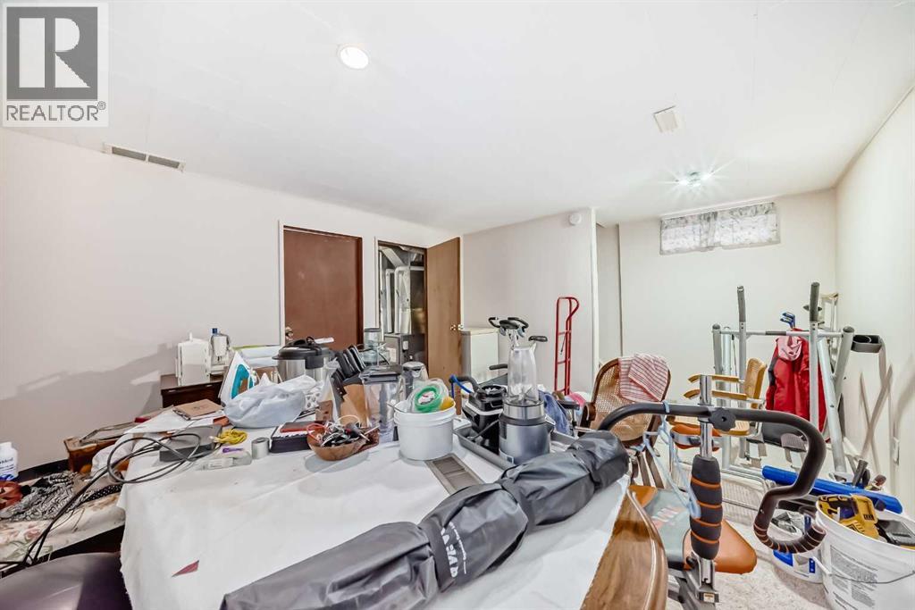 970 Berkley Drive NW - 14