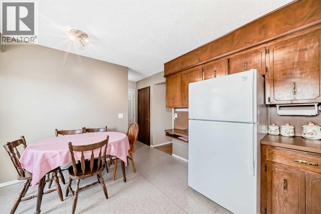 970 Berkley Drive NW - 24