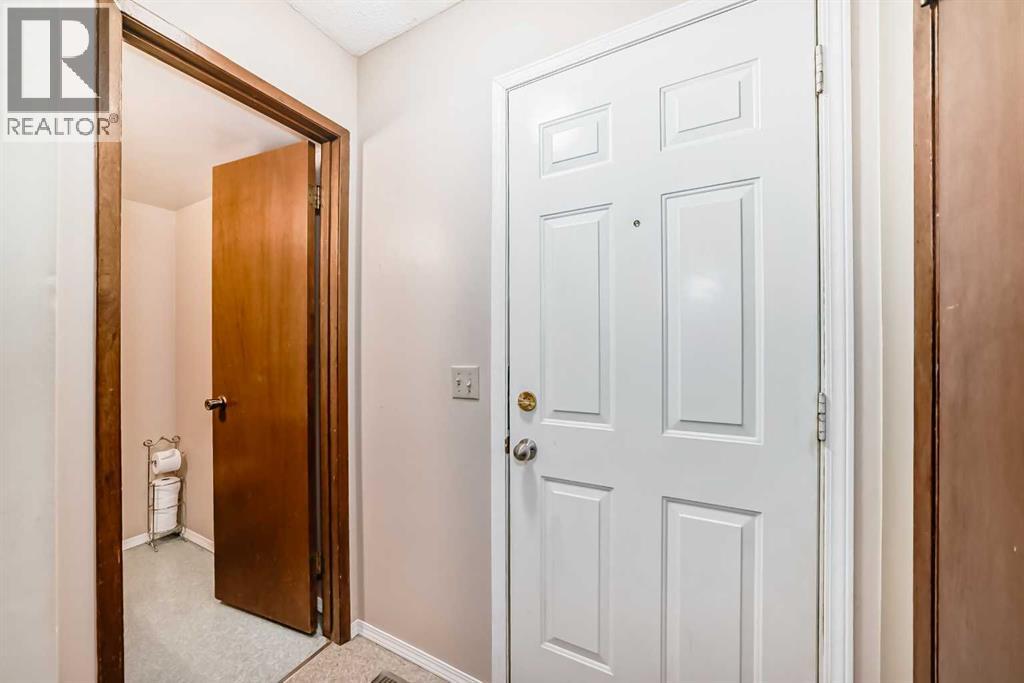 970 Berkley Drive NW - 27