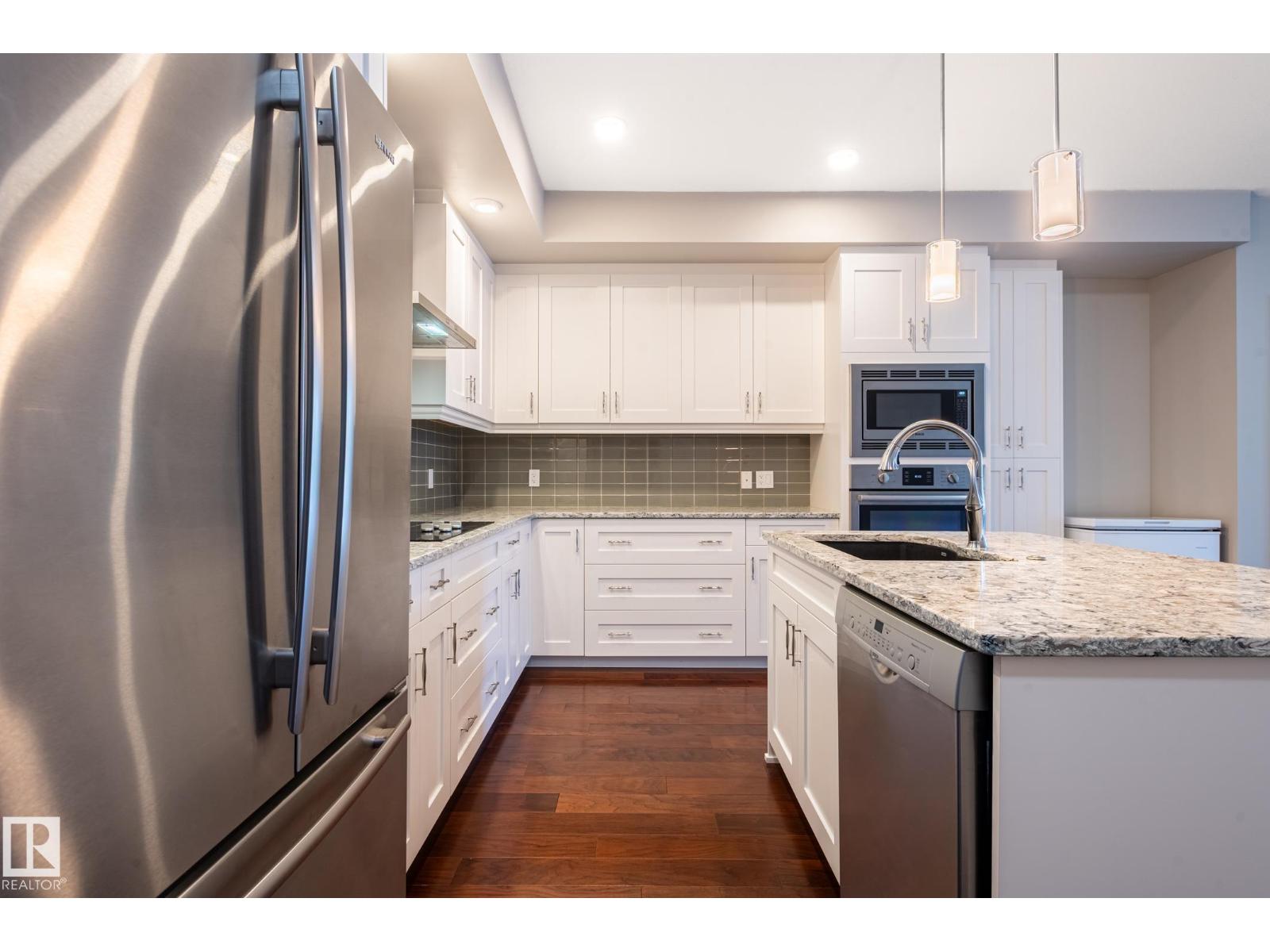#706 200 Bellerose DR - Image 3
