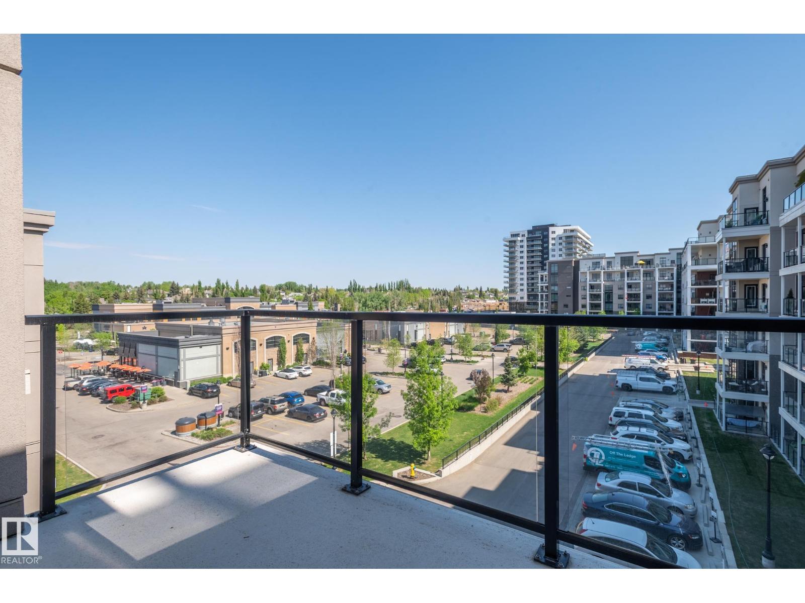 #706 200 Bellerose DR - 31