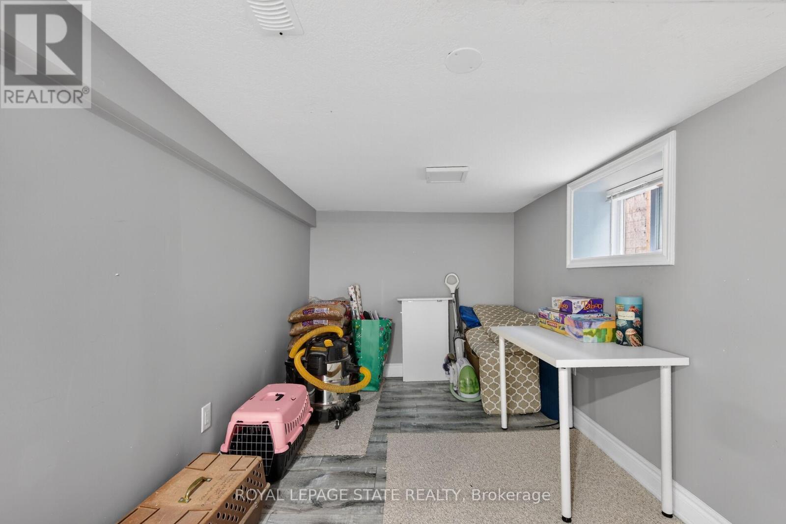219 HESS STREET S - 36