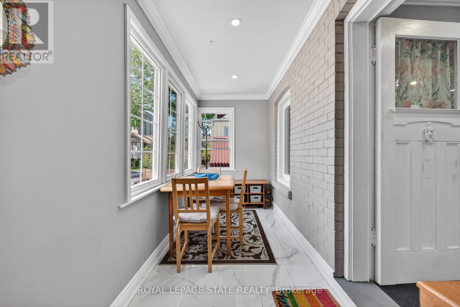 219 HESS STREET S - 6