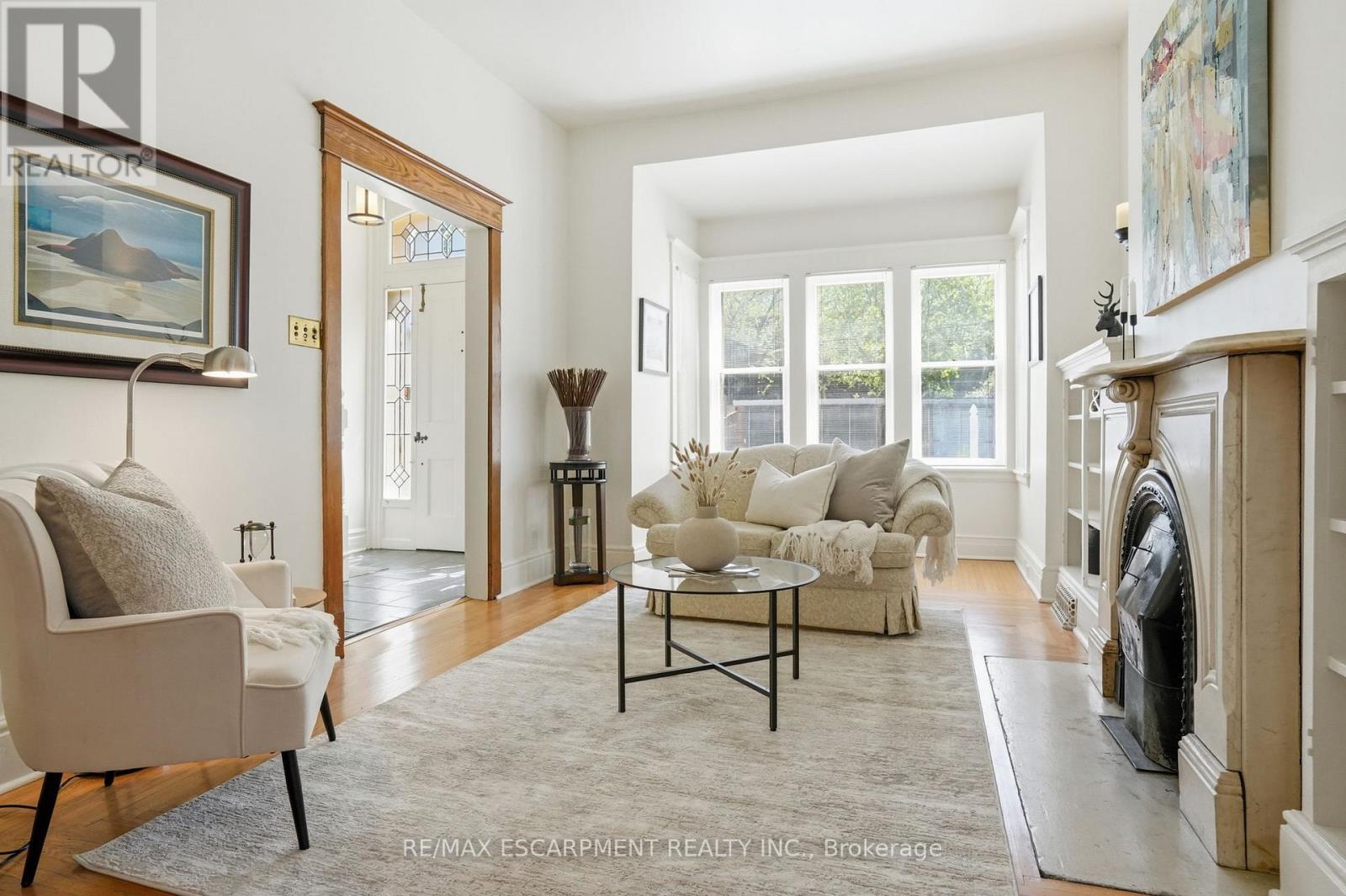 314 HESS STREET S - 8