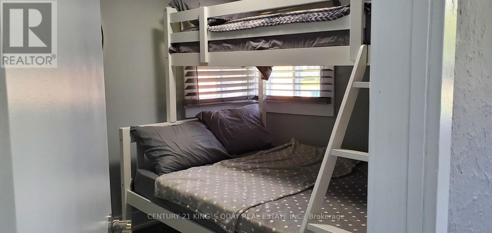 24 COSY COVE LANE - 10