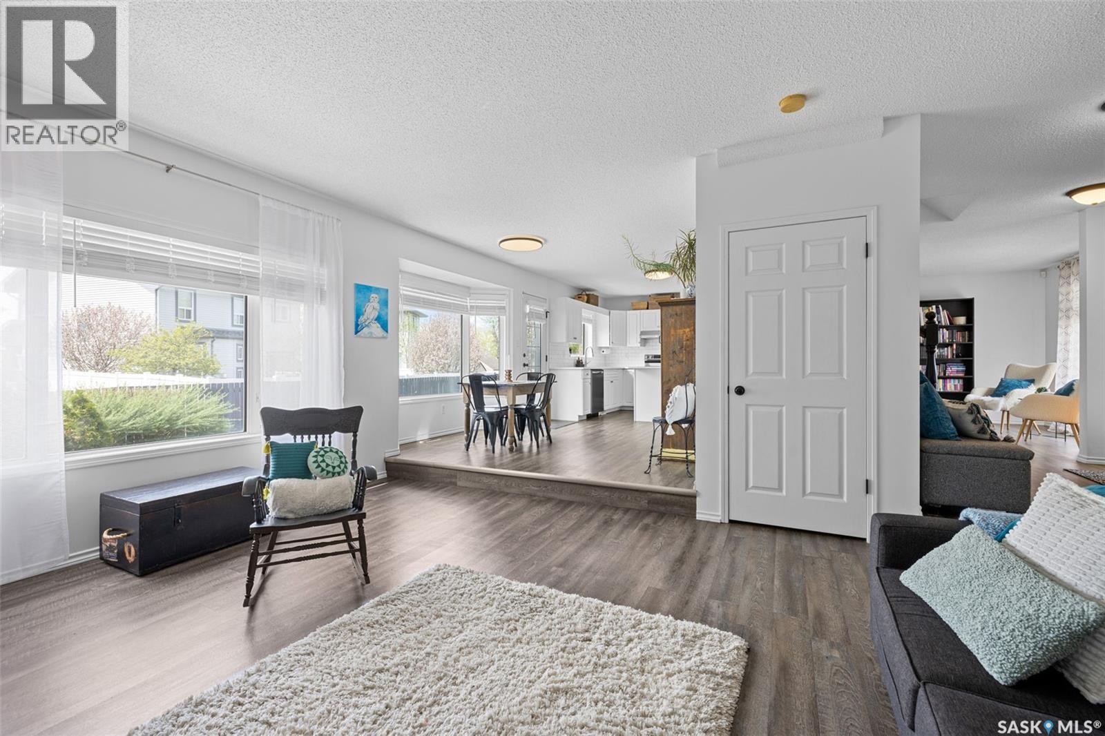 8628 THURSTON CRESCENT - 13