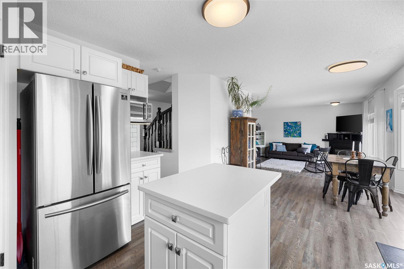 8628 THURSTON CRESCENT - 17
