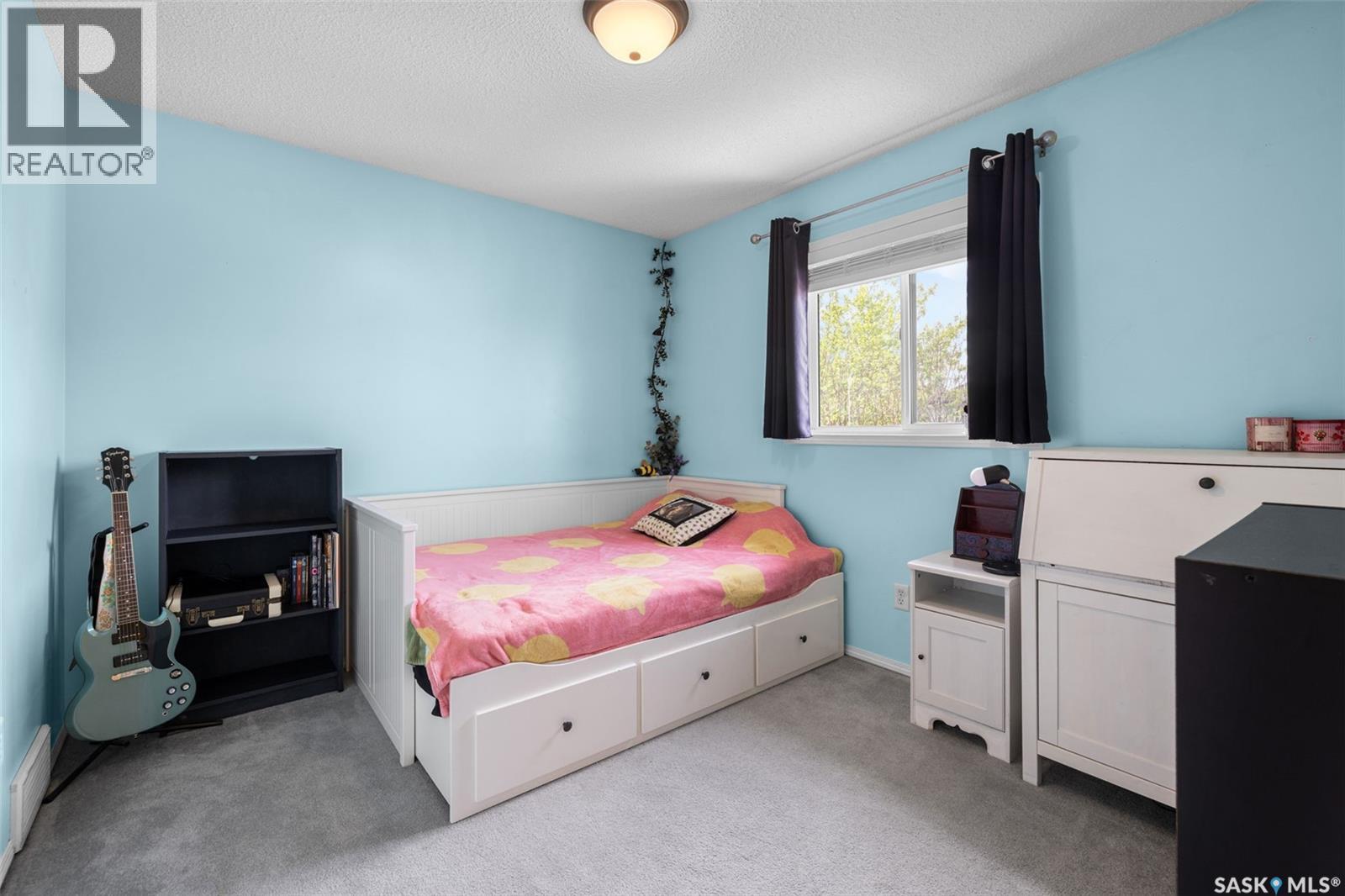 8628 THURSTON CRESCENT - 23