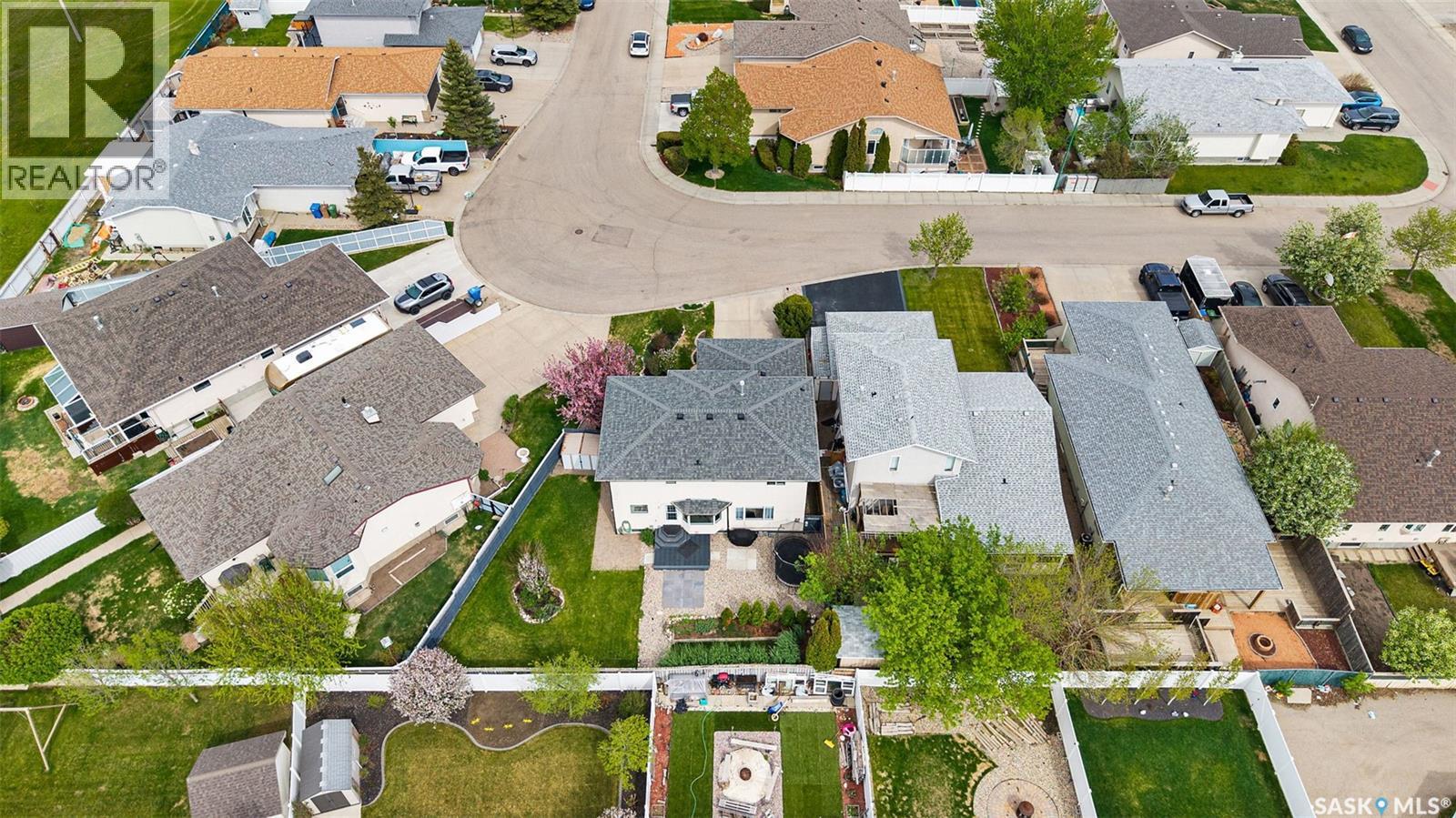 8628 THURSTON CRESCENT - 44