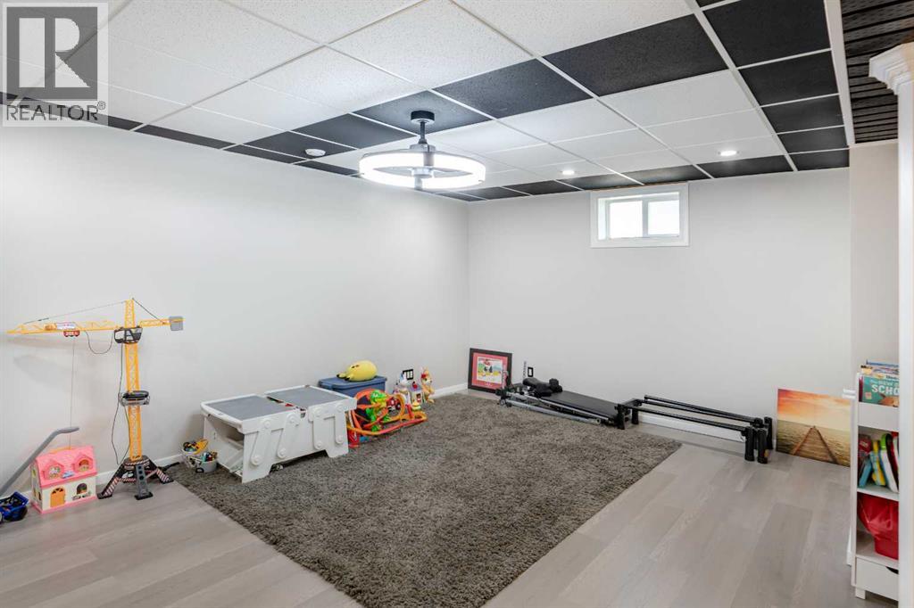9811 95 Street - 25