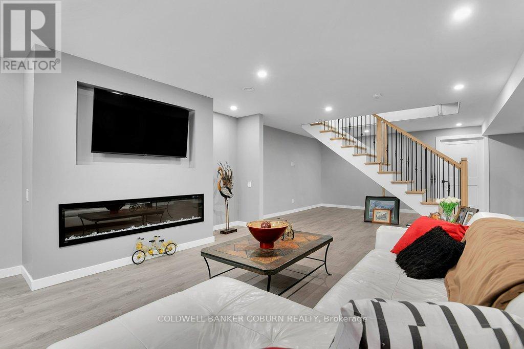 12340 FOREST ROAD - 26