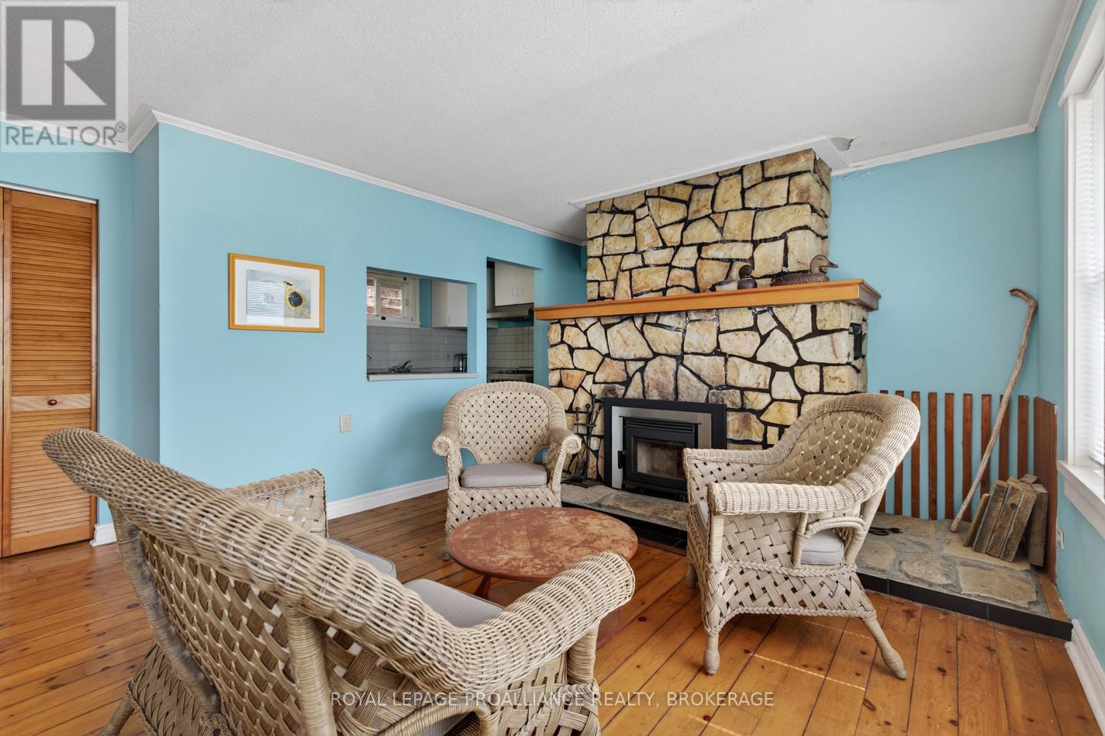 1295 HIGHWAY 2 - Image 24