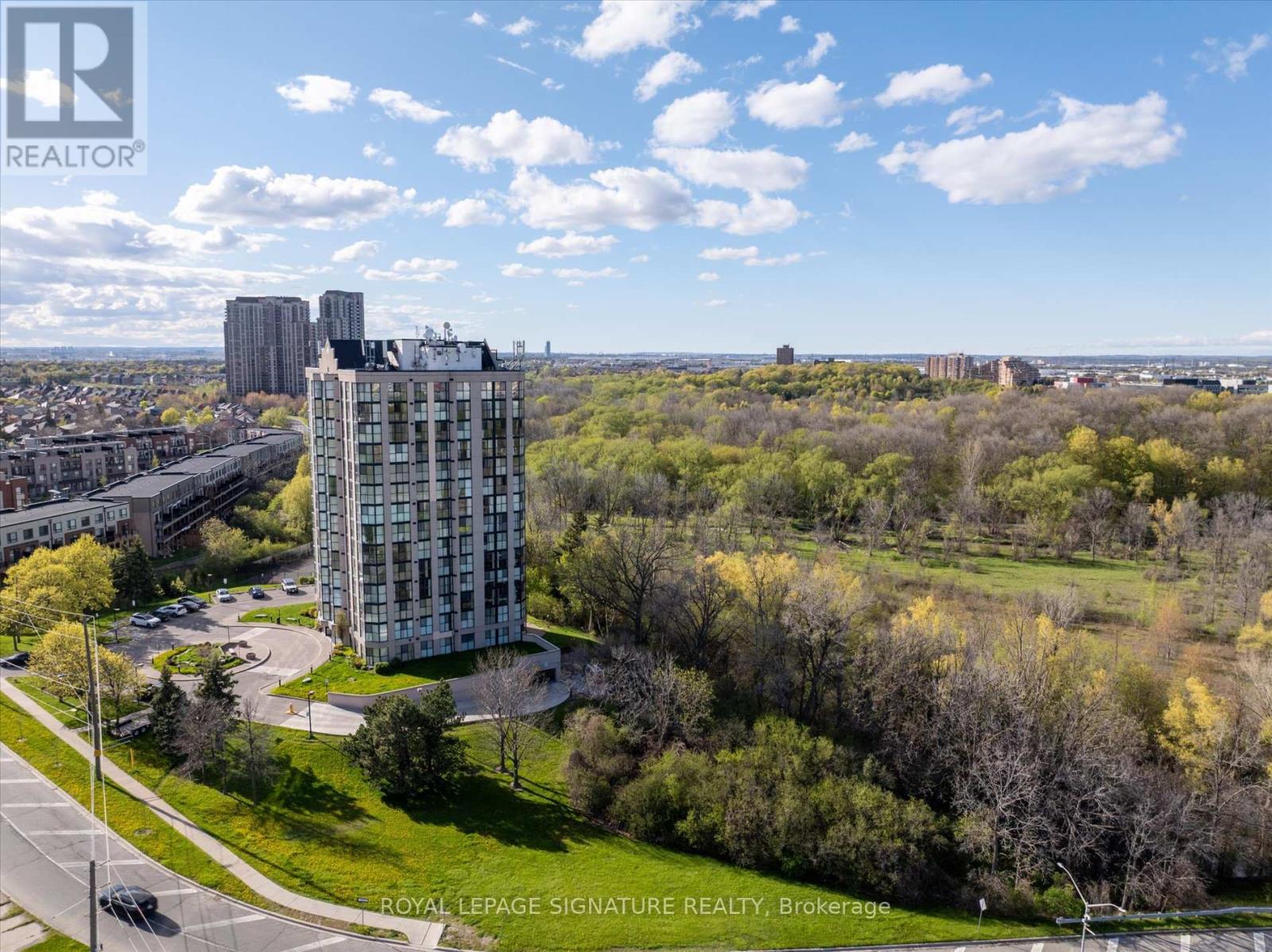 #403 600 REXDALE BOULEVARD - 36
